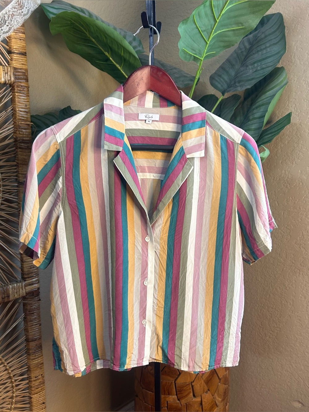 Rails silk button up blouse size medium striped body crinkle